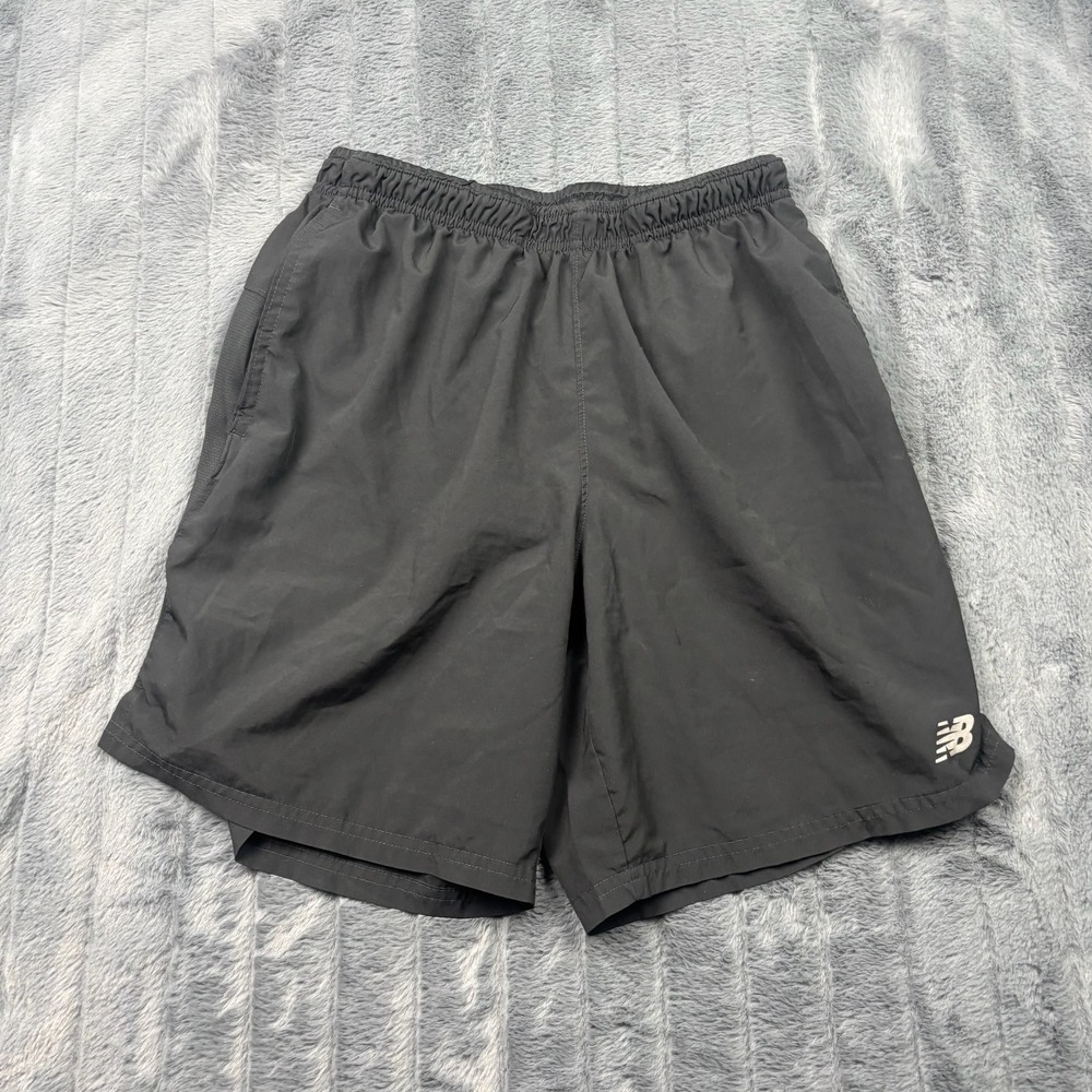 New Balance Mens Black Running Training Shorts Size M 7 Inch Inseam 14049